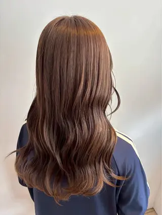 ロング 佐藤 桃子のヘアスタイル