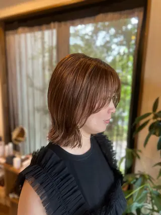 ミディアム 池上 果穂のヘアスタイル