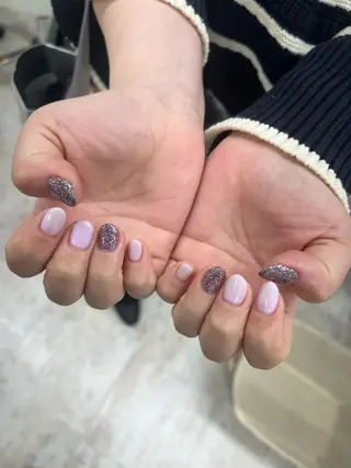 ネイル 吉田 里菜のネイルデザイン