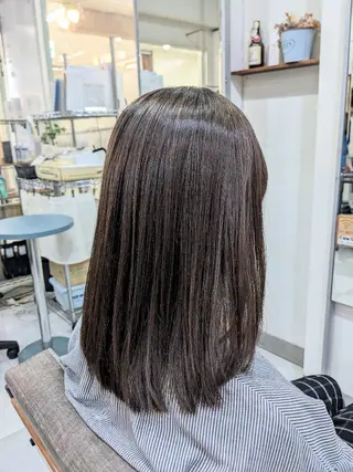 ミディアム 徳平 拓人のヘアスタイル