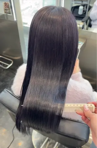 ロング カラー パーマ 色落ちまで盛れる 💟まなみのヘアスタイル