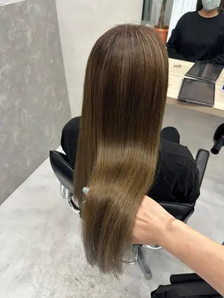 ロング 川本 あゆのヘアスタイル