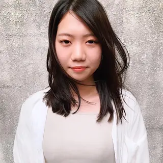 ミディアム カラー 中川 竜誠のヘアスタイル