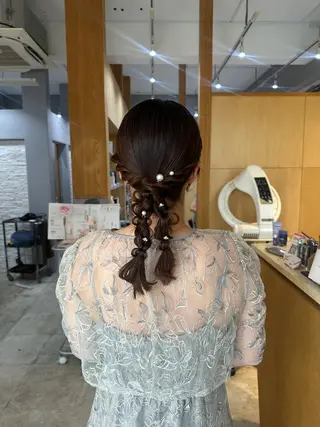 ミディアム miloc MOMOKAのヘアスタイル