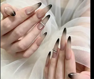 ネイル queen nail 新宿店のネイルデザイン