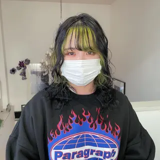 ミディアム 佐藤 香太のヘアスタイル