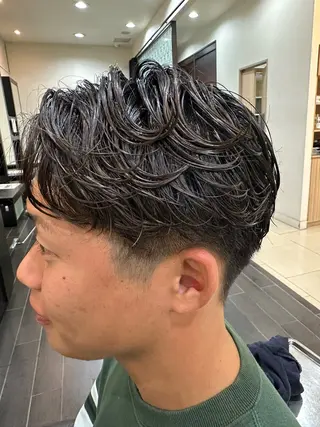 パーマ メンズ ナチュラルヘア 神田一瑳のヘアスタイル