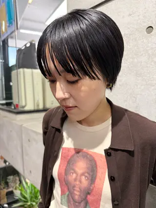 ショート レイヤーカット\ウル フ　chinatsuのヘアスタイル