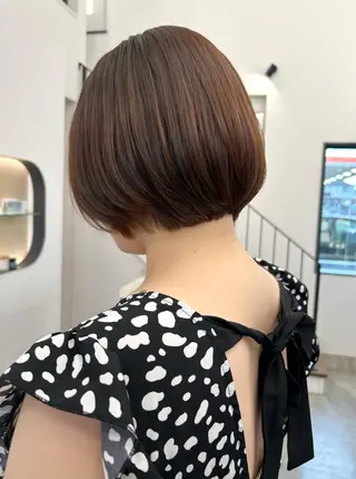 ショート 本澤 朋香のヘアスタイル