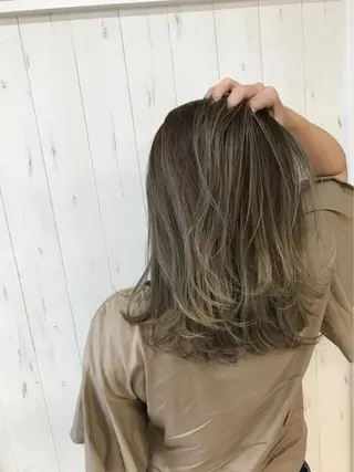セミロング カラー ヘアアレンジ M字・前髪割れ 改善メンズ特化/栢沼のヘアスタイル