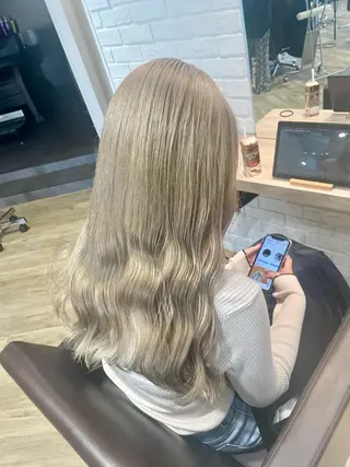 ロング 前田 菜奈子のヘアスタイル