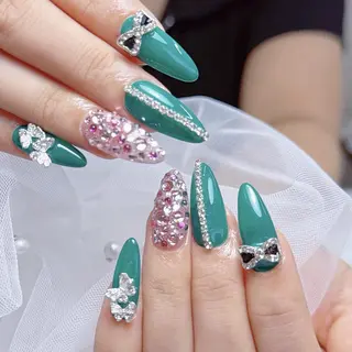 ネイル 🎀宮澤 ミナ🎀のネイルデザイン