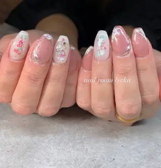 ネイル ネイルルームリッカ 𝐦𝐚𝐲𝐮のネイルデザイン