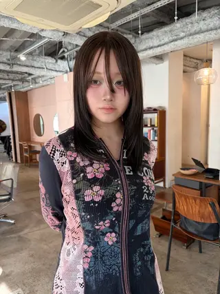 セミロング カラー coco 🧬のヘアスタイル