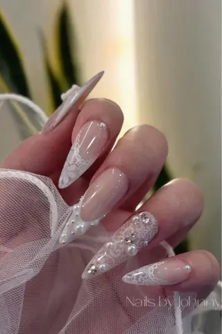ネイル Dyo Nail_Royalのネイルデザイン