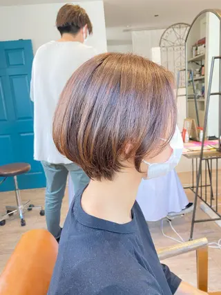 ショート カラー 赤間 飛鳥のヘアスタイル