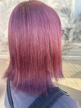 ミディアム カラー 斎藤 彩香のヘアスタイル