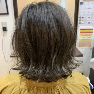 ショート カラー サトウ シューイチのヘアスタイル
