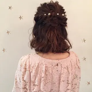 ミディアム ヘアアレンジ 市川 千夏のヘアスタイル
