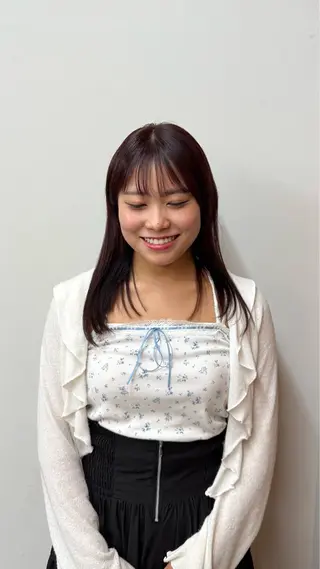 カラー DEPT 西川もかのヘアスタイル