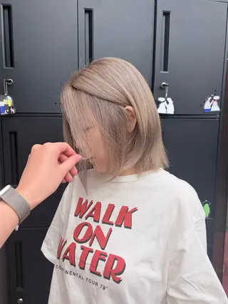 ミディアム カラー HIBIKI / 透明感カラーのヘアスタイル