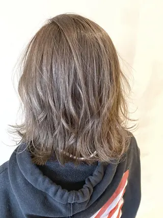 ミディアム 夜23時まで予約🉑 reverieあきらのヘアスタイル