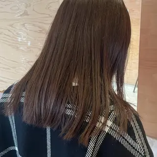 カラー 野村 りおのヘアスタイル