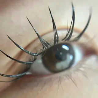 マツエク・マツパ komatsu eyelashウスダのマツエク・マツパデザイン