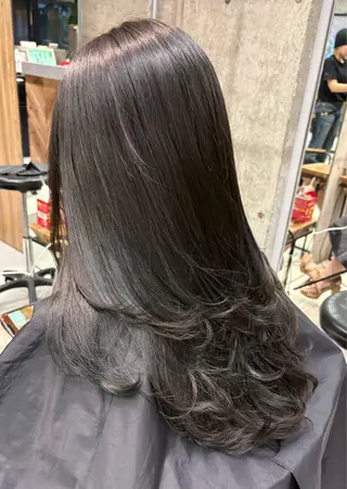 ロング カラー 🦋ワンカラー /Nanaha🦋のヘアスタイル