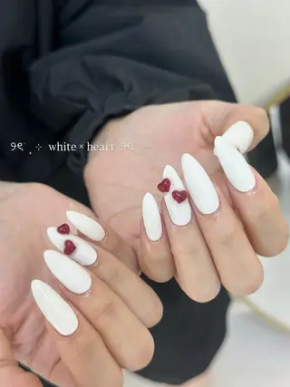 ネイル Elegancia. Hiromiのネイルデザイン