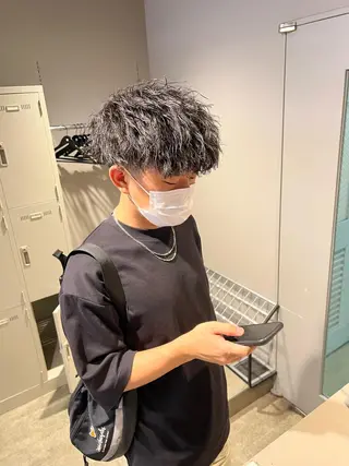 ショート パーマ メンズ メンズパーマ特化 TAIGAのヘアスタイル