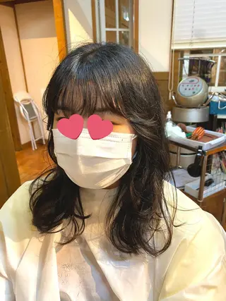 ロング 氷見 早祐香のヘアスタイル