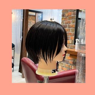 ショート 💖 紫咲💖のヘアスタイル