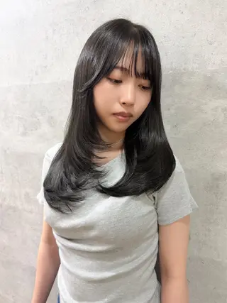 セミロング カラー Grow by NYNY 打越裕樹のヘアスタイル