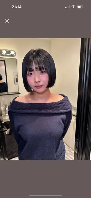 ショート rizu🐩 透明感カラーのヘアスタイル