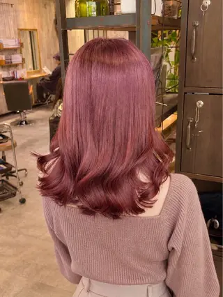 カラー 竹内 春奈のヘアスタイル