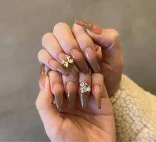 ネイル 🧸原宿の美フォルム ネイリスト🧸いいだのネイルデザイン