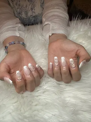 ネイル ミキネイル1級保持 💅PEEKABOOのネイルデザイン