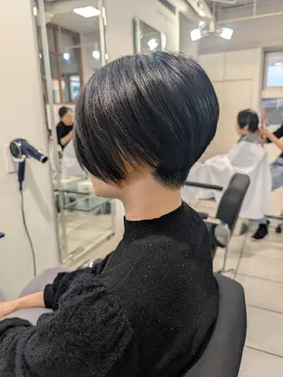 ショート 明日あいてます⭕️ 盛れるヘアセットのヘアスタイル