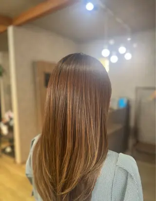 ロング . みおのヘアスタイル