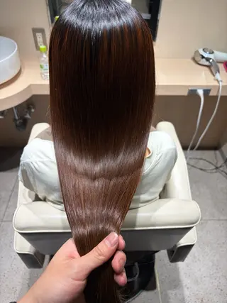 ロング 斉藤 広人のヘアスタイル