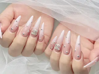 ネイル Luna ✨のネイルデザイン