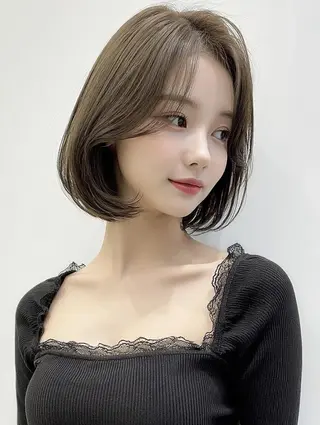 ミディアム FOCUS JAPAN4のヘアスタイル