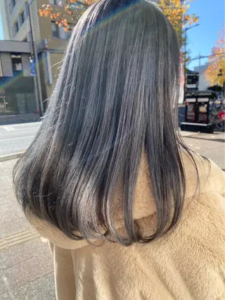 セミロング カラー 🫧富田 苑実🫧のヘアスタイル