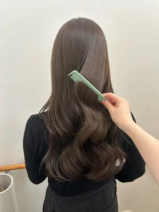 ロング カラー 透明感カラー/ ベージュ/ソラ🥜のヘアスタイル