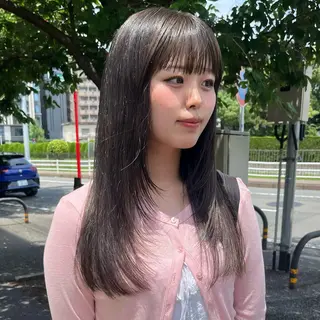 ロング カラー yuumi/大濠🪷 顔周り/ハイトーンのヘアスタイル