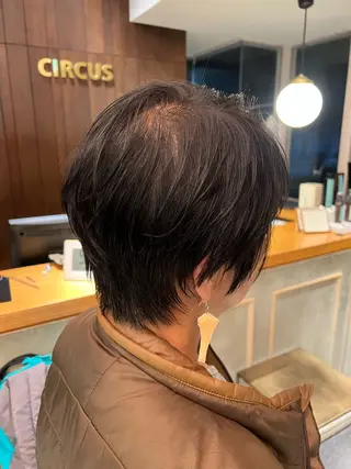ショート 村中 逸紀のヘアスタイル