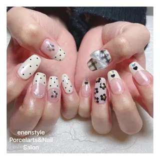 ミディアム ネイル 🐾enen style 🐾のネイルデザイン