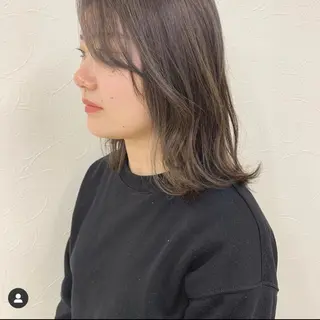 ミディアム カラー ヘアアレンジ 眉毛ワックス konomiの眉毛・アイブロウイメージ