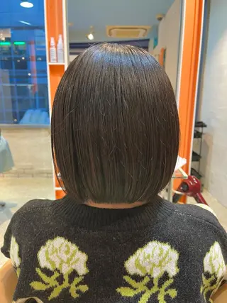 ミディアム うしだ かおるのヘアスタイル
